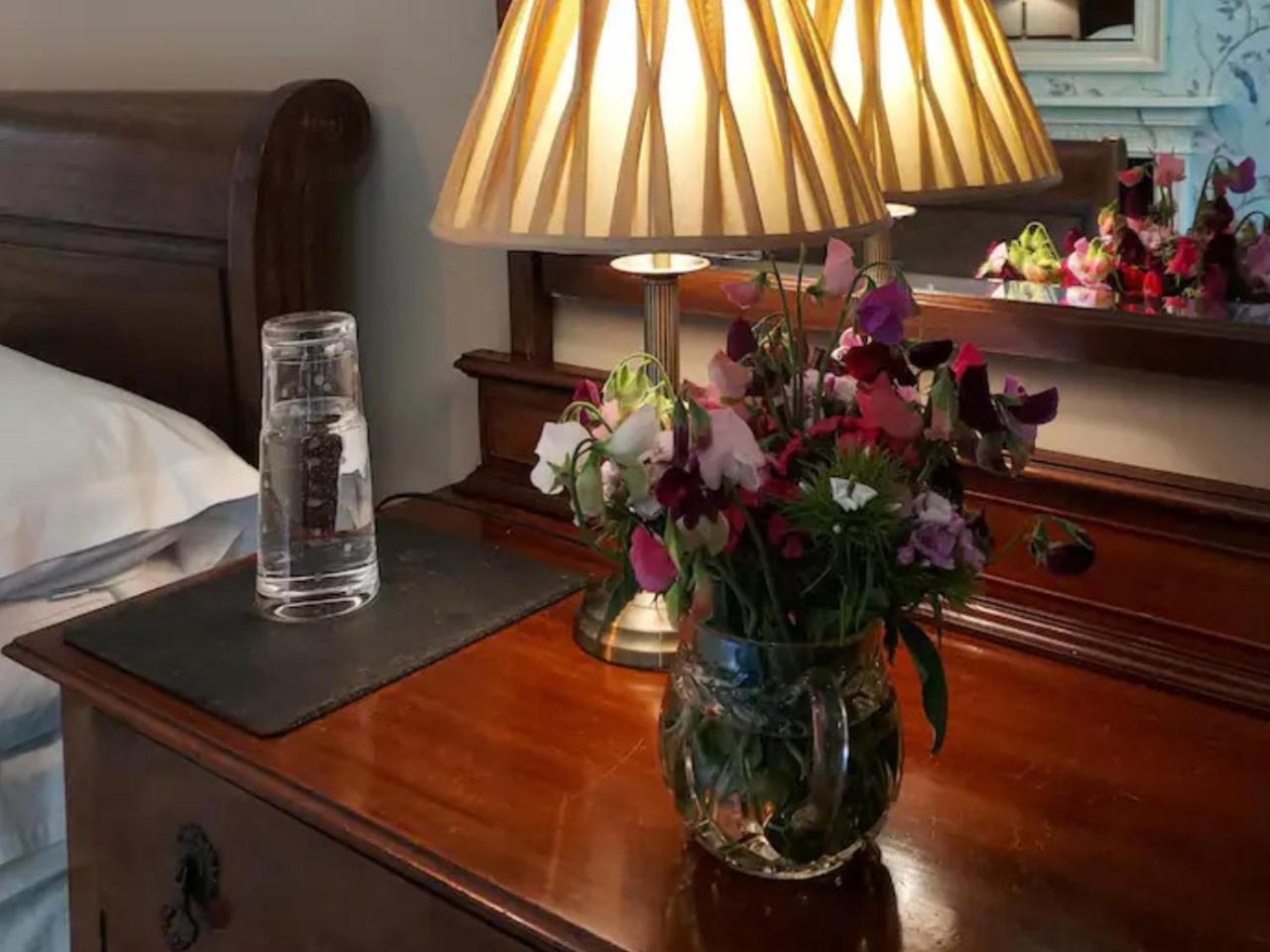 Bed and Breakfast The West Wing Whitford Exteriér fotografie